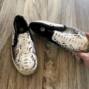 38 black and white leopard print slip on loafer
